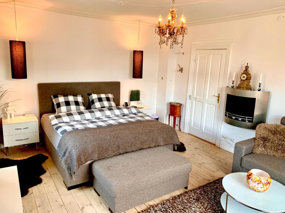 Four Individual Beautiful Spacious Rooms In Stylish Apartment Copenhagen Exterior photo