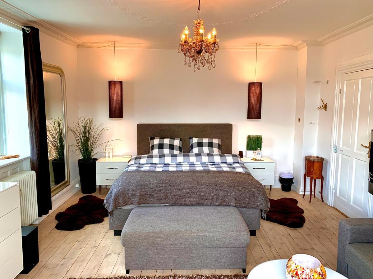 Four Individual Beautiful Spacious Rooms In Stylish Apartment Copenhagen Exterior photo